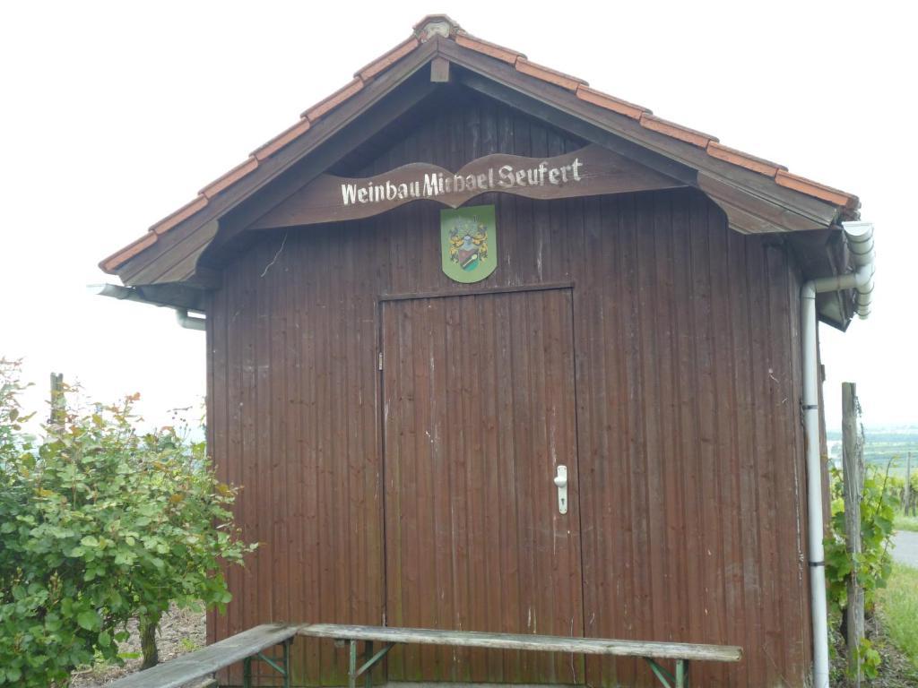 Hotel Garni Zum Hirschen Iphofen Eksteriør billede